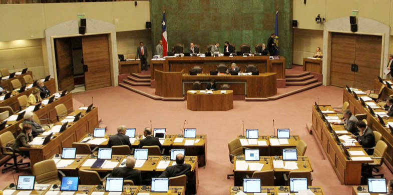 Desechan proyecto que buscaba suspender el pago del CAE en pandemia