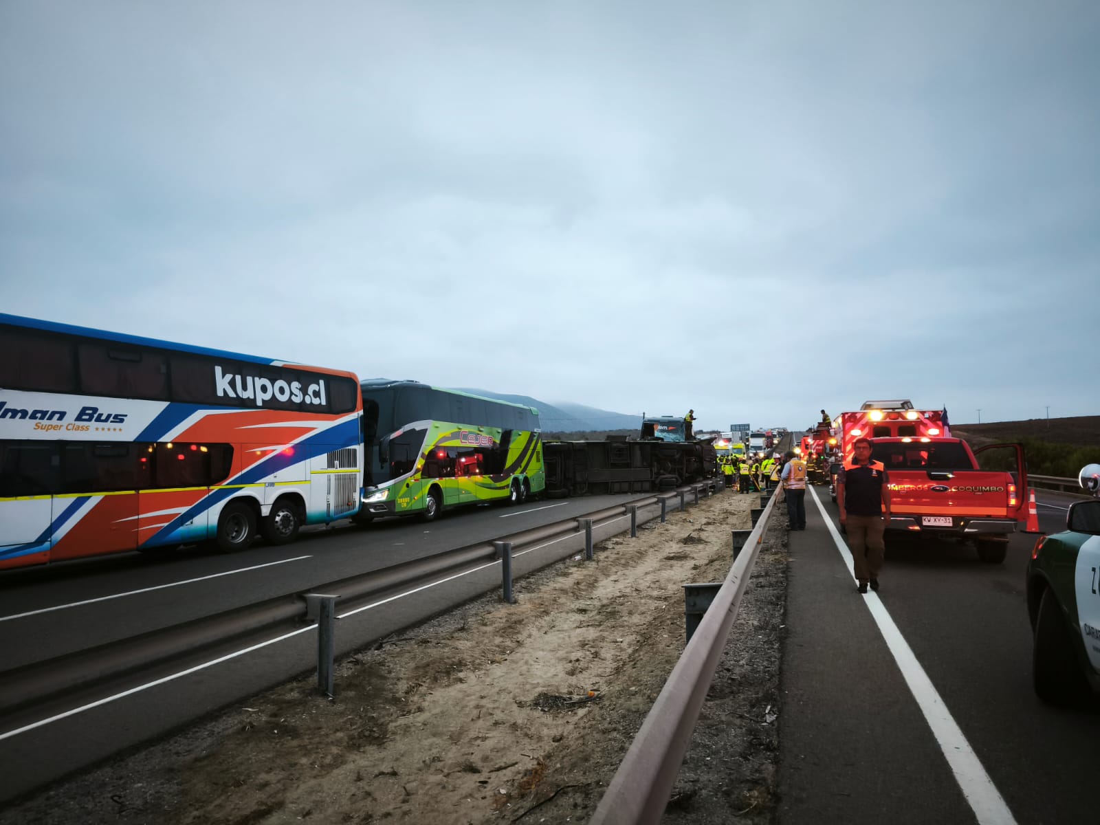 Testimonio de fatal accidente en Ruta 5 Norte que dejó 6 fallecidos y ...